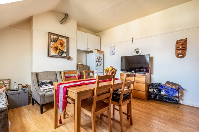 1 Keyes Road, Willesden Green, London NW2 3XB 1