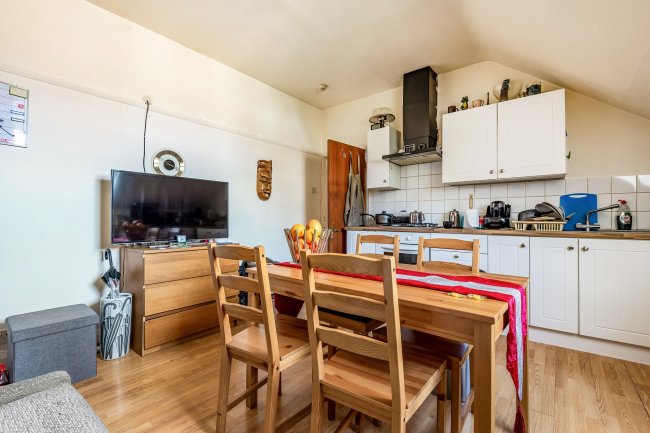 1 Keyes Road, Willesden Green, London NW2 3XB 1