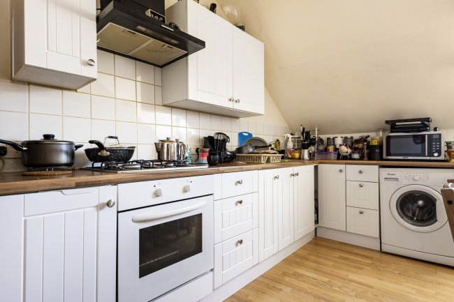 1 Keyes Road, Willesden Green, London NW2 3XB 1