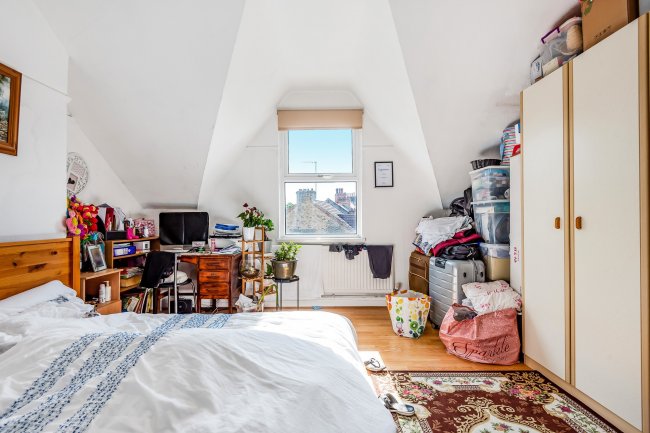 1 Keyes Road, Willesden Green, London NW2 3XB 1