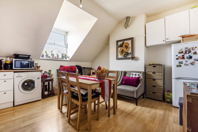 1 Keyes Road, Willesden Green, London NW2 3XB 1