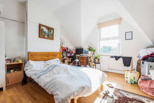 1 Keyes Road, Willesden Green, London NW2 3XB 1