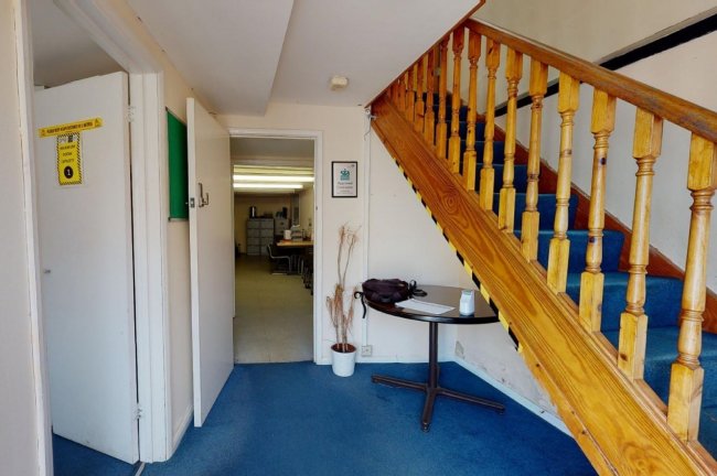 1B St Georges Road, Aldershot, Hampshire GU12 4LD 6