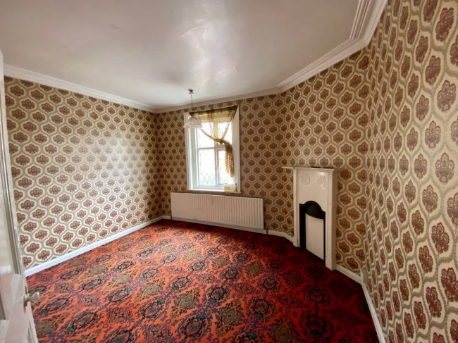 117 London Road, Twickenham TW1 1EE 9