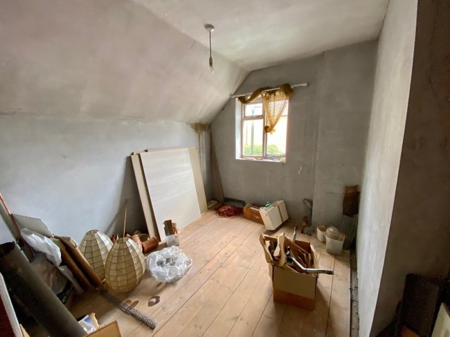 117 London Road, Twickenham TW1 1EE 9