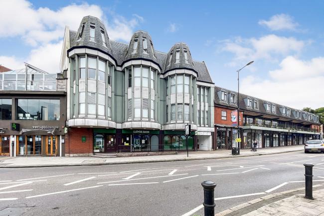 Stirling House, 21-25 Station Lane, Hornchurch, Essex RM12 6JL 4