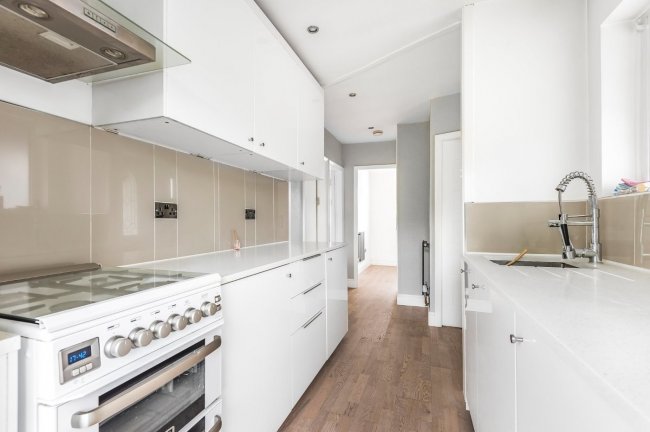 26 Worsley Bridge Road, Sydenham, London SE26 5BE 7