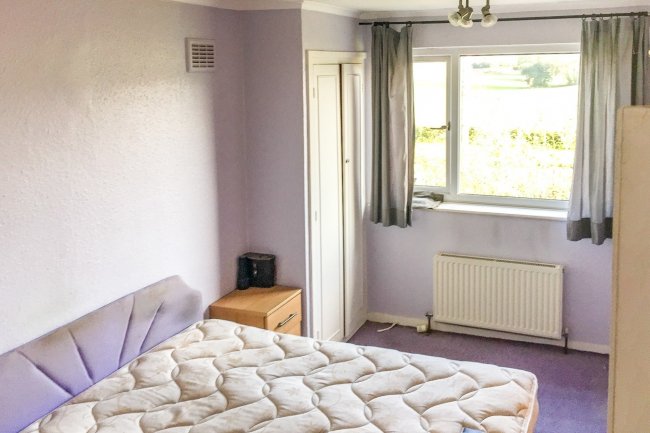 24 Foden Avenue, Alsager, Stoke on Trent, ST7 2PT 1