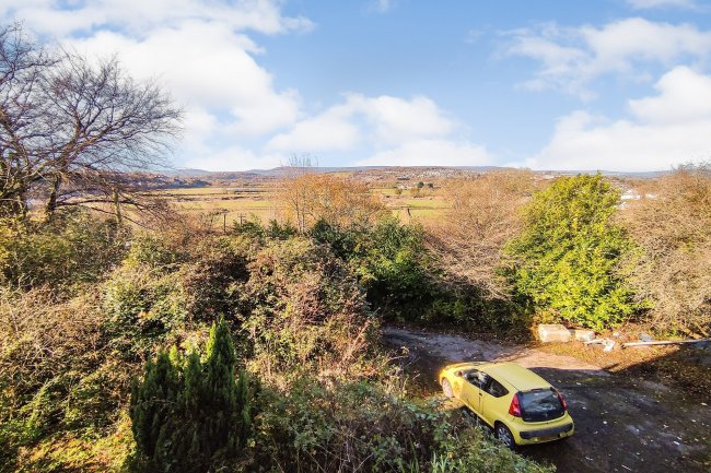 Robinwood, Belmont Hill, Caerleon, Newport, NP18 1JX 4