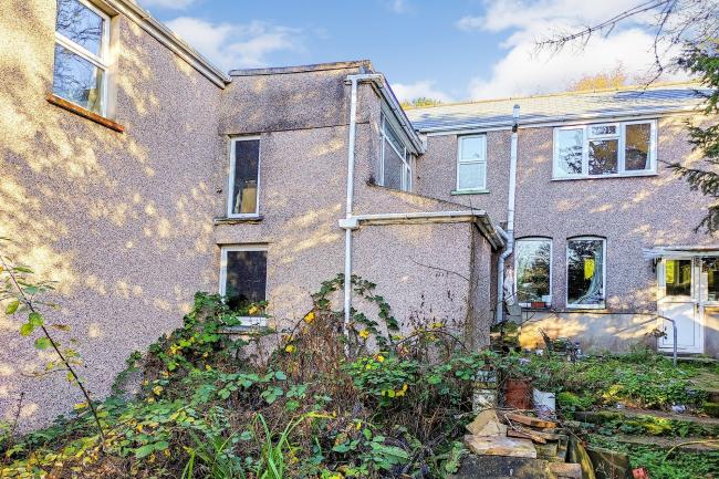 Robinwood, Belmont Hill, Caerleon, Newport, NP18 1JX 4