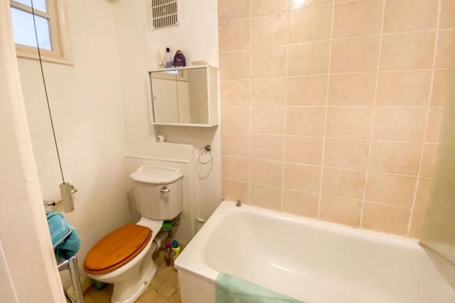 Flat 2, Vandon Court, 64 Petty France, London, SW1H 9HE 4