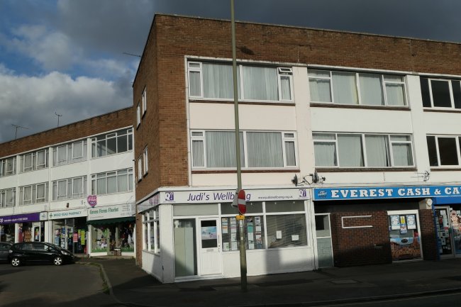 86 and 86A Cove Road , Cove, Farnborough, Hampshire, GU14 0EU 8