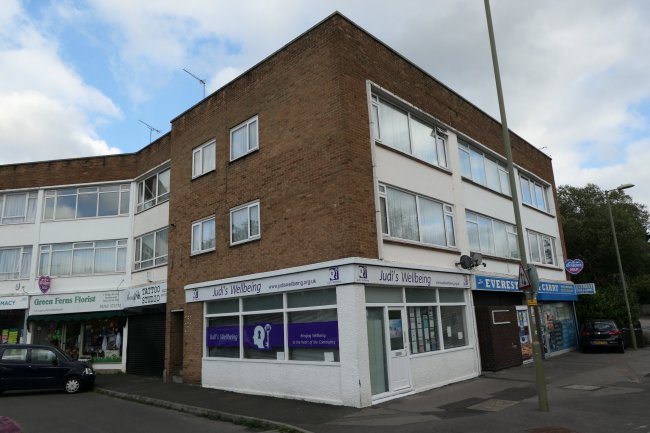 86 and 86A Cove Road , Cove, Farnborough, Hampshire, GU14 0EU 8