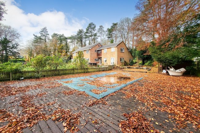 Little Snakemoore, Sleepers Hill, Winchester, Hampshire, SO22 4NA 6