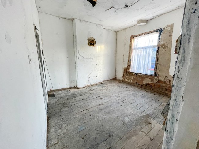 193 Derby Road, Stapleford, Nottingham, Nottinghamshire, NG9 7AZ 3