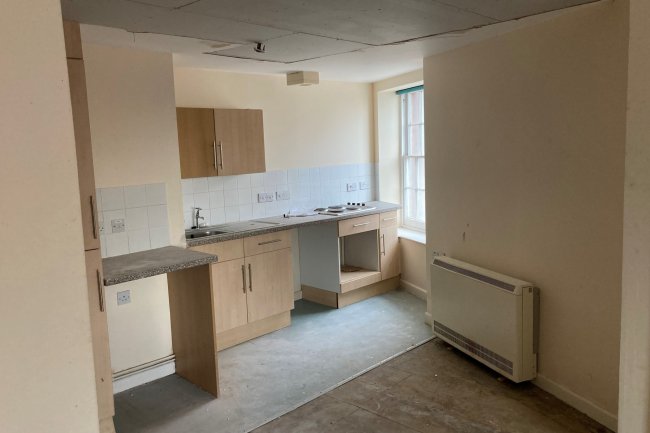 The Red House, St. Lawrence Green, Crediton, Devon EX17 3LN 4