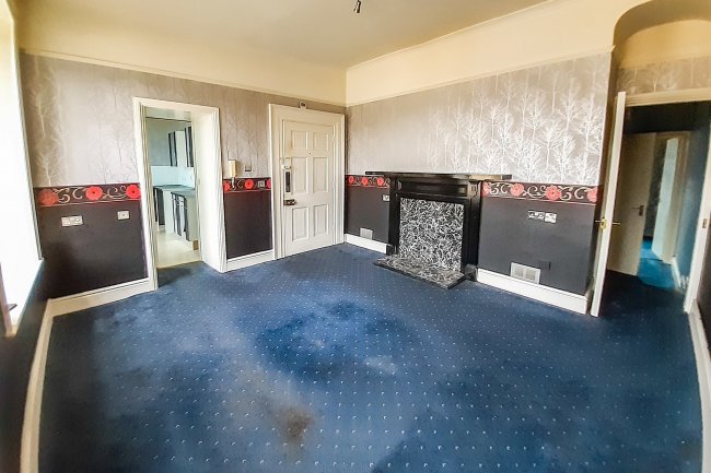 College House, 12 and 14 High Street, Lambourn, Hungerford, RG17 8XN 10