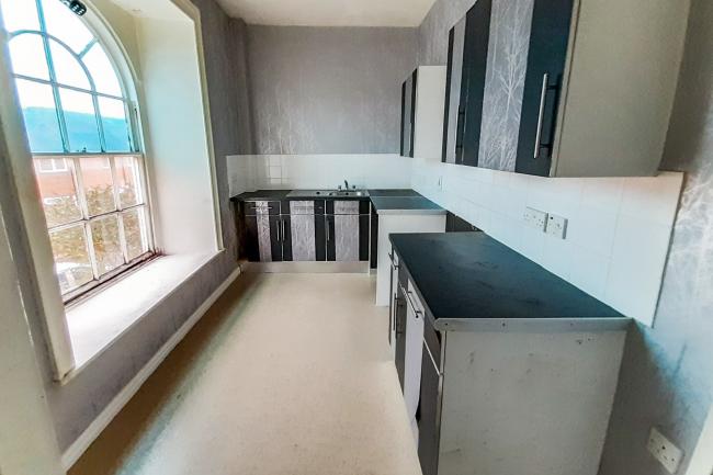 College House, 12 and 14 High Street, Lambourn, Hungerford, RG17 8XN 10