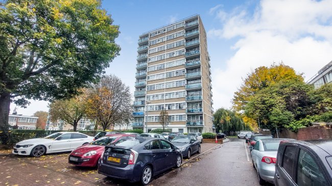 Flat 35, Talbot House, Giraud Street, Poplar, London E14 6EB  1