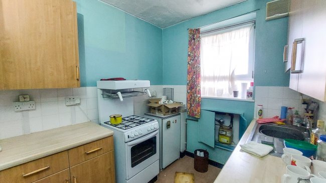 Flat 53, Bredel House, St Pauls Way, Poplar, London E14 7AS  7