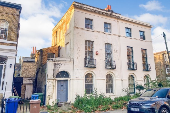 8 Addington Square, Camberwell, London, SE5 7JZ 8