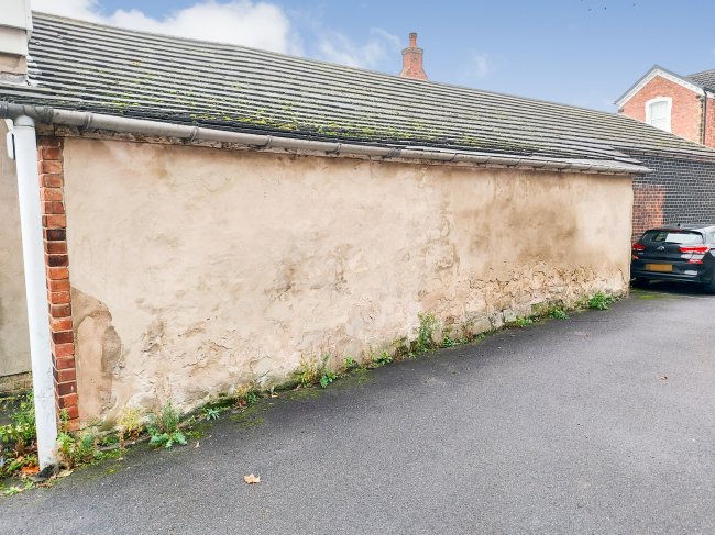 Newgate, Pontefract, West Yorkshire WF8 1NB 8