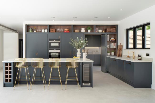 Oakwood, Barley Mow Road, Englefield Green, Surrey TW20 0NT 1