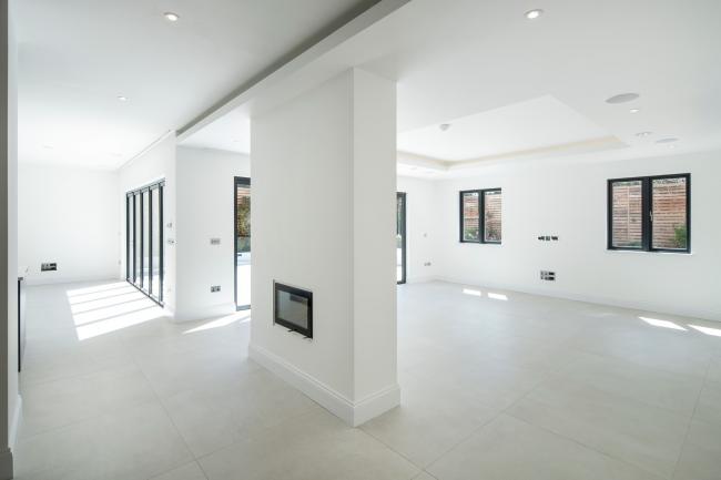 Oakwood, Barley Mow Road, Englefield Green, Surrey TW20 0NT 1