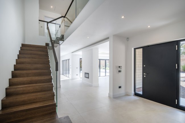 Oakwood, Barley Mow Road, Englefield Green, Surrey TW20 0NT 1