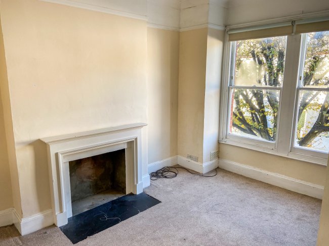 33a Danehurst Street, Fulham, London SW6 6SA 3