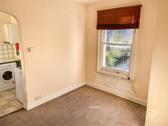 33a Danehurst Street, Fulham, London SW6 6SA 3