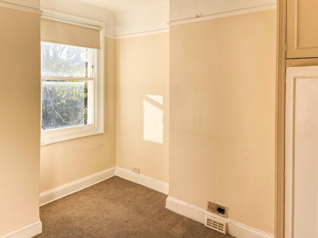 33a Danehurst Street, Fulham, London SW6 6SA 3