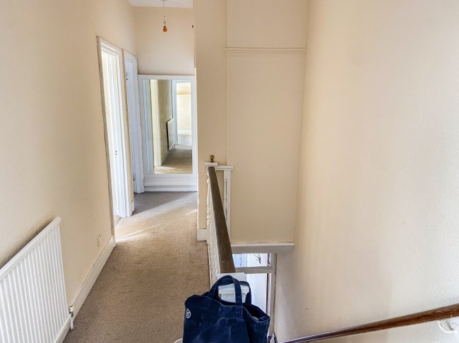 33a Danehurst Street, Fulham, London SW6 6SA 3