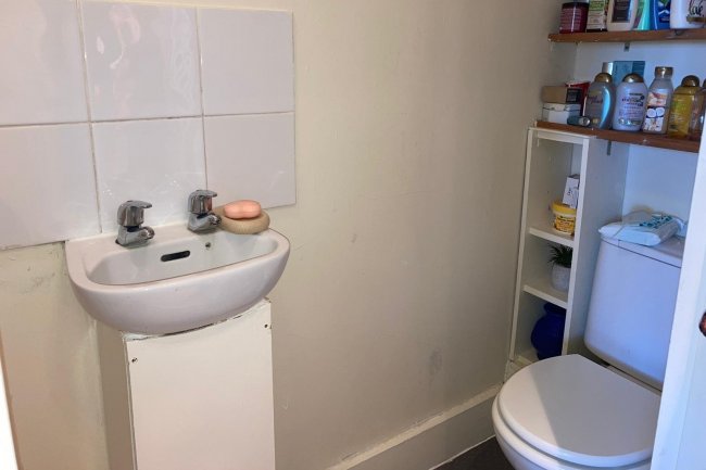 Flat 3, 46 Brixton Road, Oval, London, SW9 6BT 2