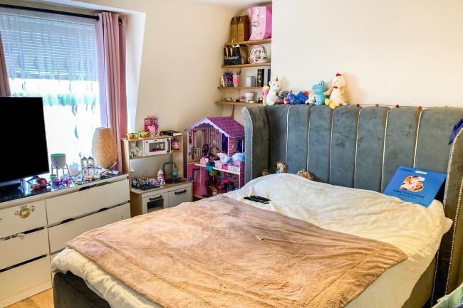 Flat 3, 46 Brixton Road, Oval, London, SW9 6BT 2