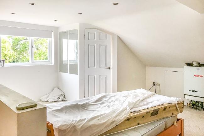 18 Cedar Park Close, Benfleet, Essex SS7 3RU 3