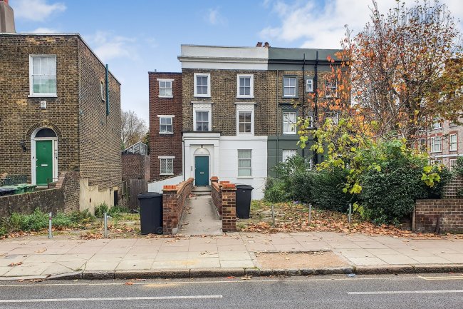 114 Leighton Road, Kentish Town, London NW5 2RG 4