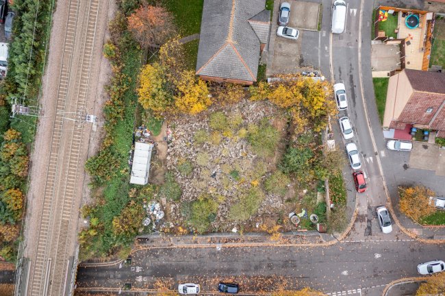 Land at 10 Park Road, Upper Edmonton, London N18 2UQ 5