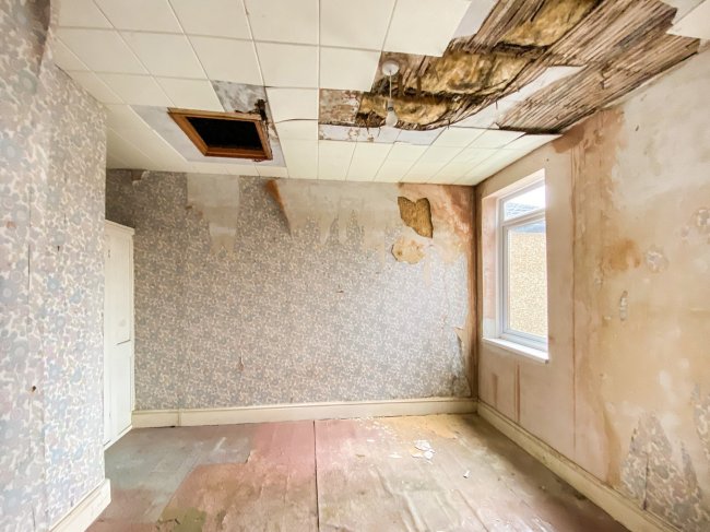 45 Folkestone Road, Portsmouth, Hampshire, PO3 6LP 4