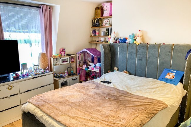 Flats 1, 2, & 3, 46 Brixton Road, Oval, London, SW9 6BT 8