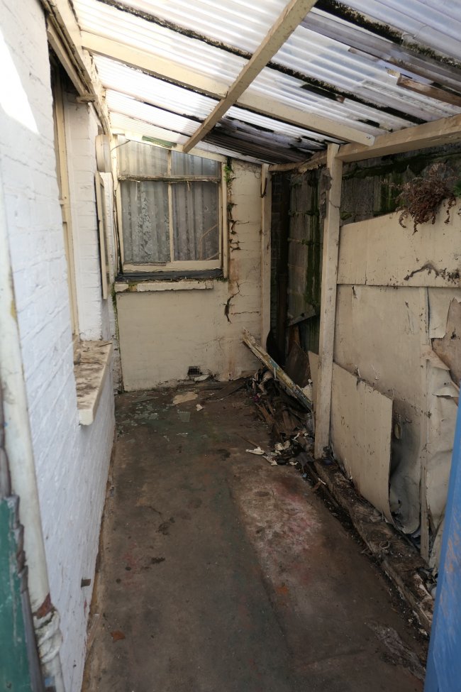 41 Huxley Road, Upper Edmonton, London N18 1NW 10