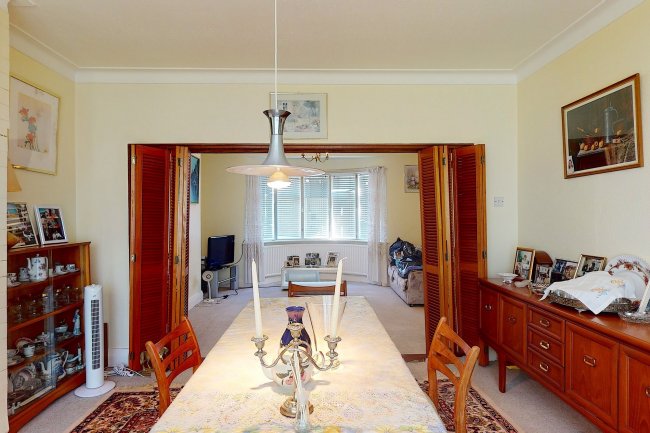 22 Spencer Road, Isleworth, Middlesex TW7 4BH 6