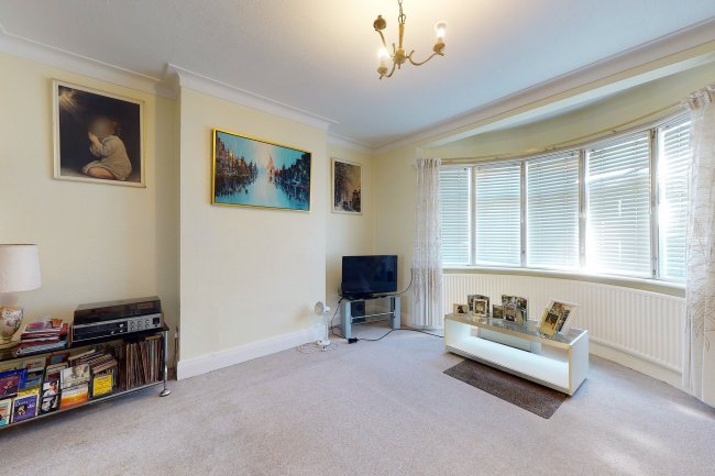 22 Spencer Road, Isleworth, Middlesex TW7 4BH 6