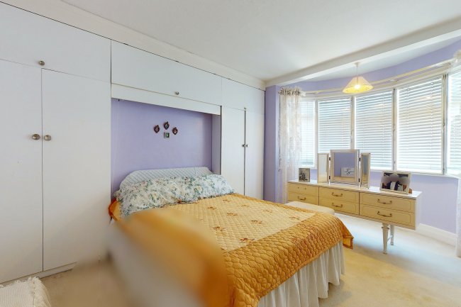 22 Spencer Road, Isleworth, Middlesex TW7 4BH 6