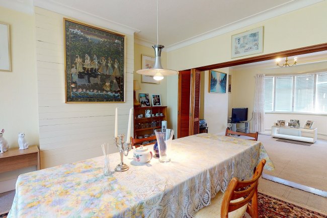 22 Spencer Road, Isleworth, Middlesex TW7 4BH 6