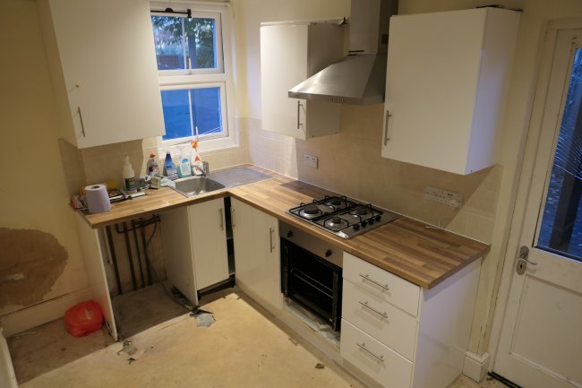 433 Kingston Road, Raynes Park, London SW20 8JR 5