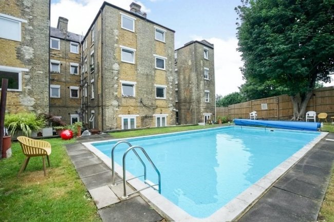 Flats 10,11,14,17,20,26,27 Warwick Gardens House, 93-99 Azenby Road, Peckham, London SE15 5AJ 7