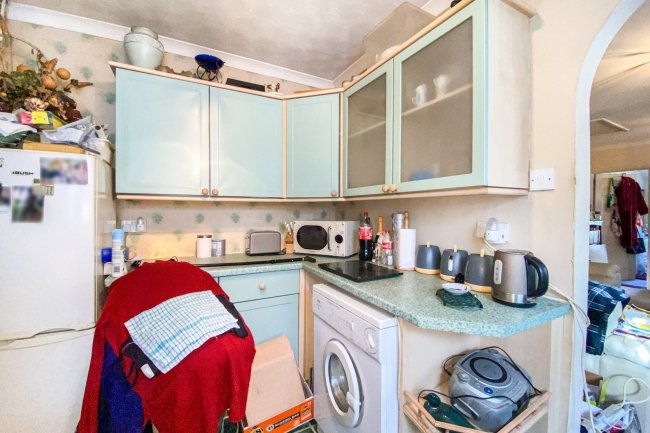 Brystone, Albert Road, Chatham, Kent, ME4 5PZ 2