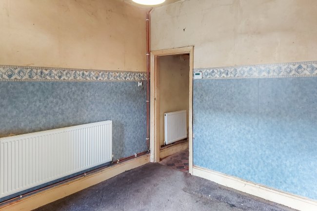 44 Grindle Road, Longford, Coventry, Warwickshire CV6 6BX 5