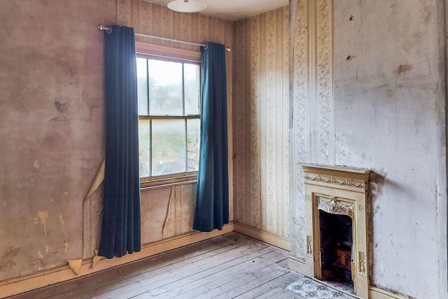 44 Grindle Road, Longford, Coventry, Warwickshire CV6 6BX 5